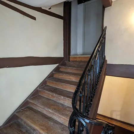 Au Berceau De Troyes